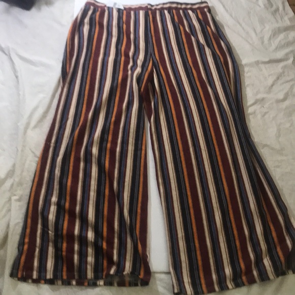 “FOREVER 21 +” NWT Ladies Tall/Wide Leg Pants. - Picture 4 of 10